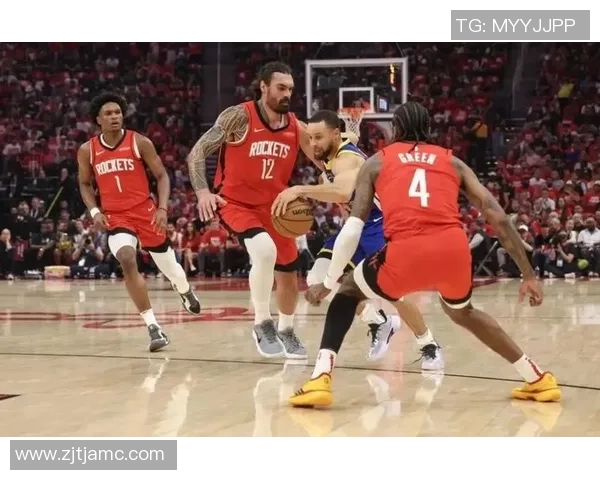 2014年NBA季后赛骑士与猛龙首场对决精彩回顾与赛后分析 2014年NBA季后赛骑士与猛龙首场对决精彩回顾与赛后分析